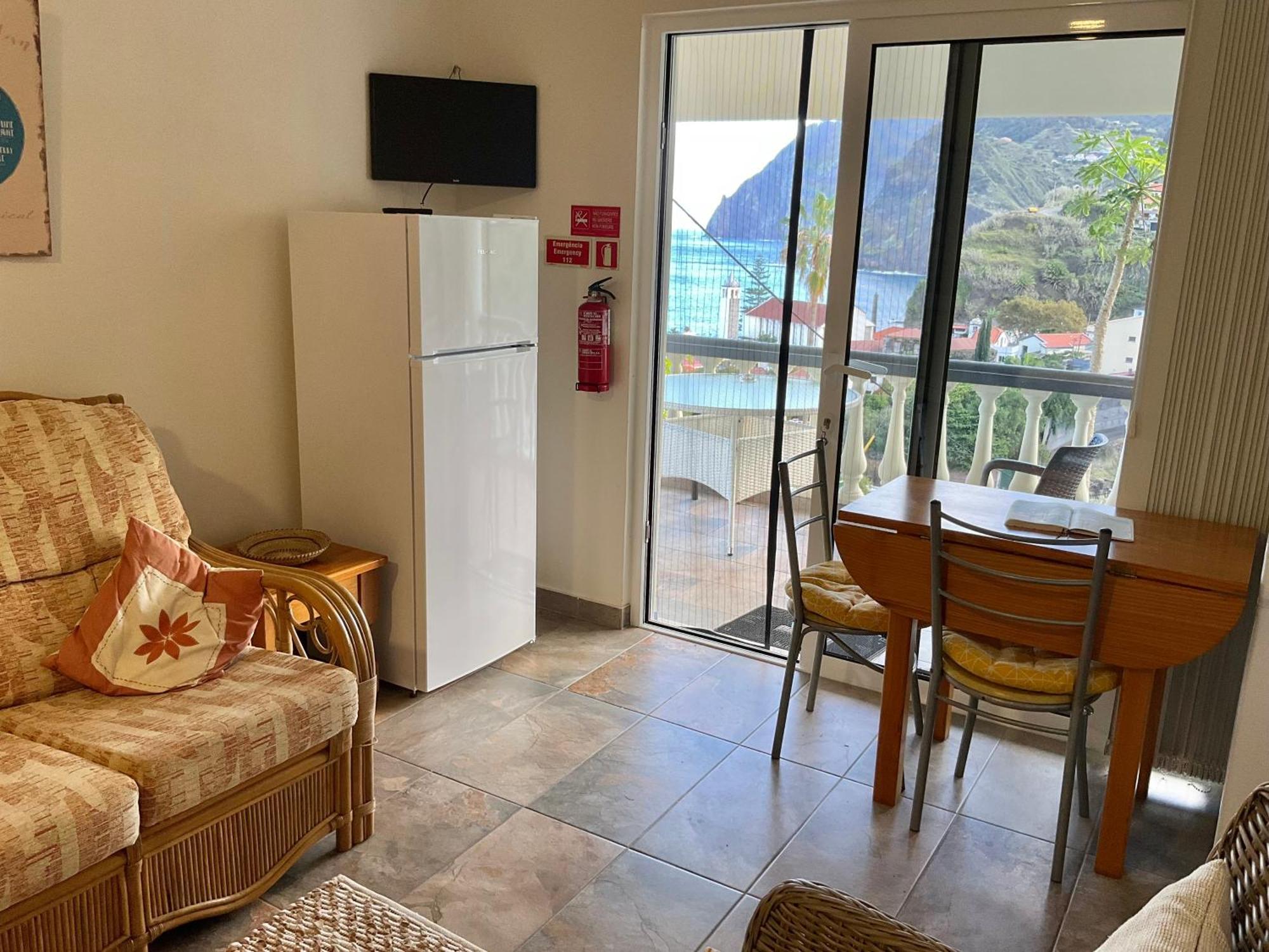 Ferienwohnung Vivenda Linda Vista Porto Da Cruz Exterior foto